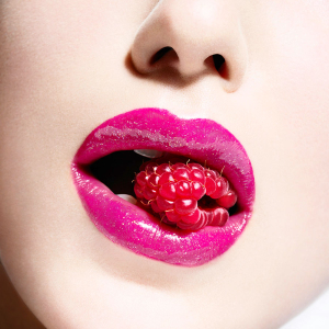Beauty People Simone Rosenberg Postproduction Close-up