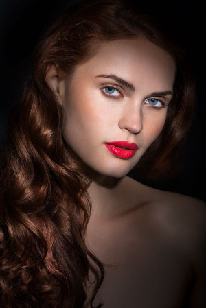 Beauty Hair Bildbearbeitung Postproduction Cosmetik Kosmetik Simone Rosenberg Studio